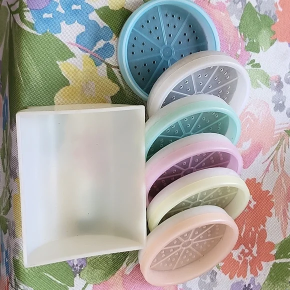 Vintage Tupperware coasters - Picture 2 of 2